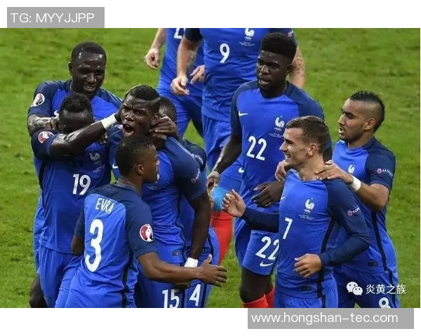 黑种人足球明星的辉煌历程与对足球界的深远影响 黑种人足球明星的辉煌历程与对足球界的深远影响